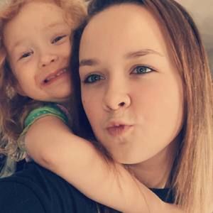 Meet your Posher, Christina